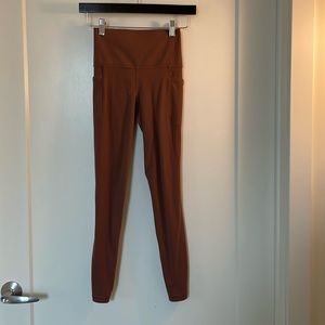 Athleta Salutation Stash Pocket II tight XXS pink